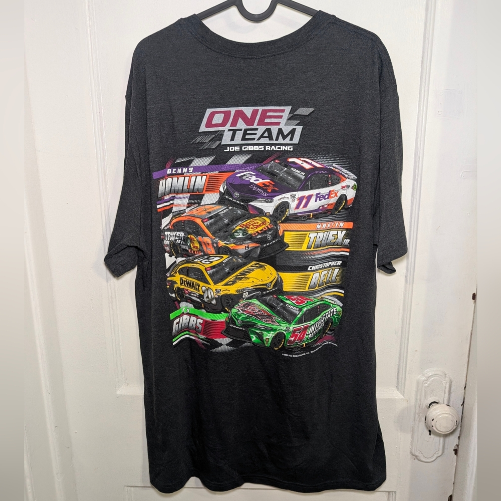 Joe Gibbs Racing NASCAR Graphic T-Shirt in XXL • Kyle Busch/ Truex Jr Style